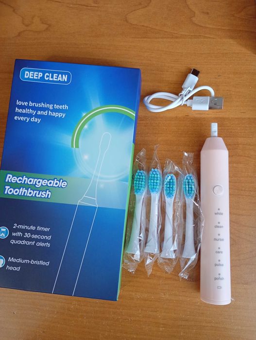 Perie electrică cu vibrații, 6 moduri, 4 periuțe, roz – Nouă