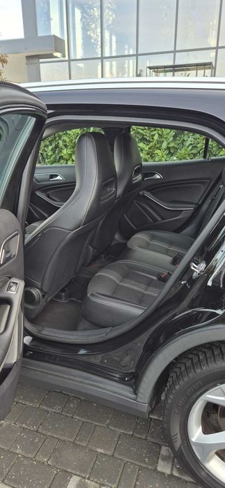 Mercedes Benz GLA 200D/136Cp/Automata 7G/Euro6