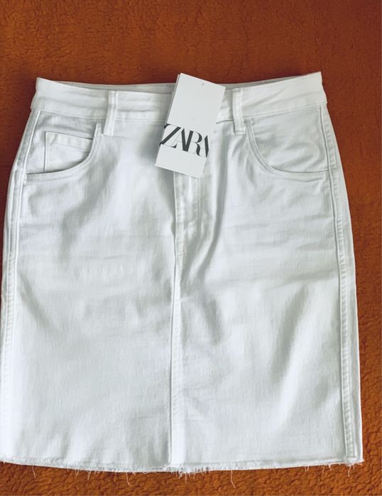 Нова дънкова пола Зара  Нова дамска пола солей