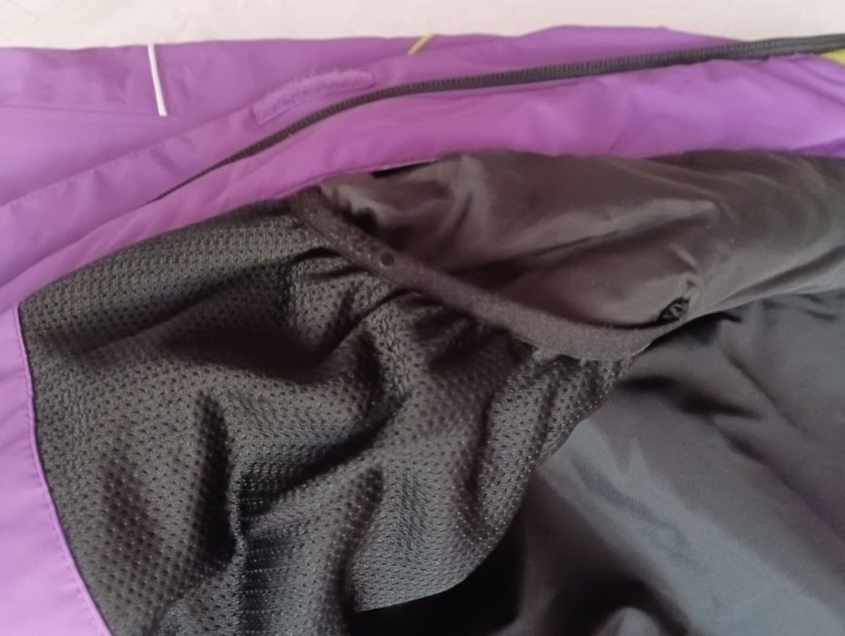 Детско спортно яке Icepeak