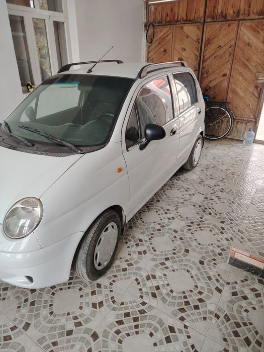 Matiz chevrolet sotiladi.