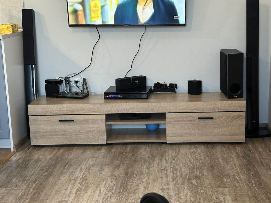 Домашно кино LG работи перфектно