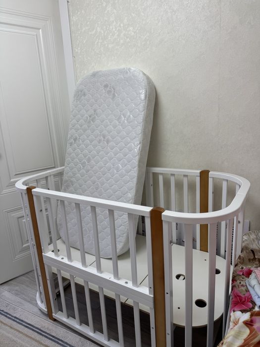 Продам кроватку детскую