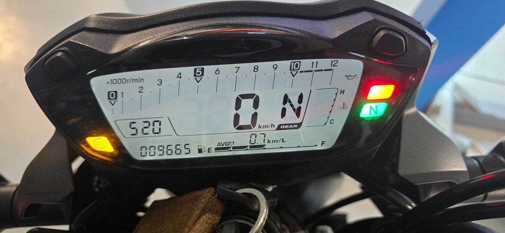 Suzuki sv 650 2023 usor avariata km puțini