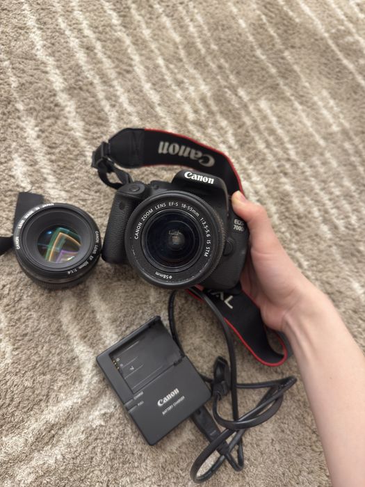 Canon EOS 700D + объектив 18-55mm