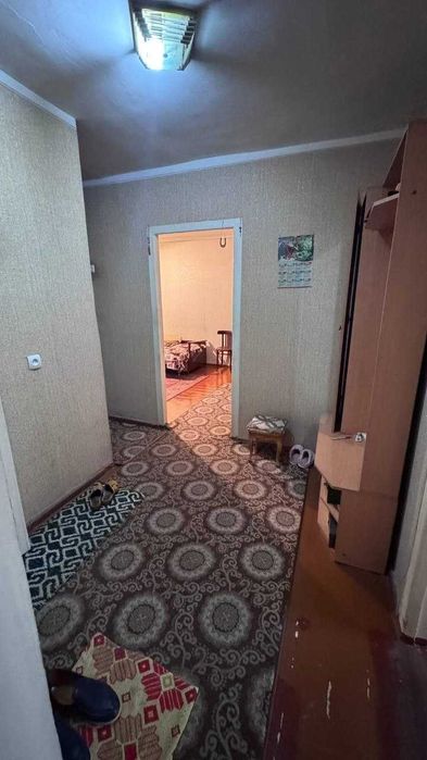 Четырех-комнатная квартира 70м2  на третем этаже Рисовый базар