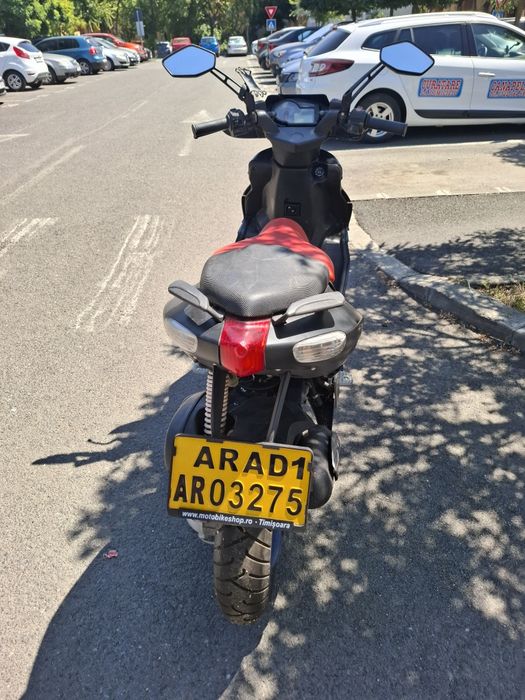 Scuter Aprilia Sr50
