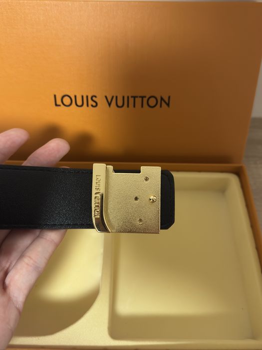 колан Louis Vuitton