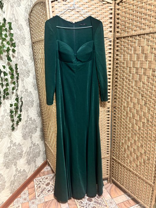 Вечернее платье женское