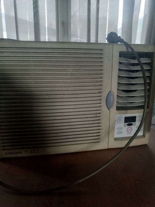 Продам два кондиционера.