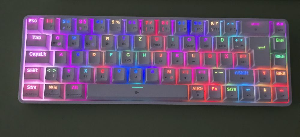 Tastatură Gaming TMKB T68 Mecanică RGB 60% Wireless – QWERTZ German