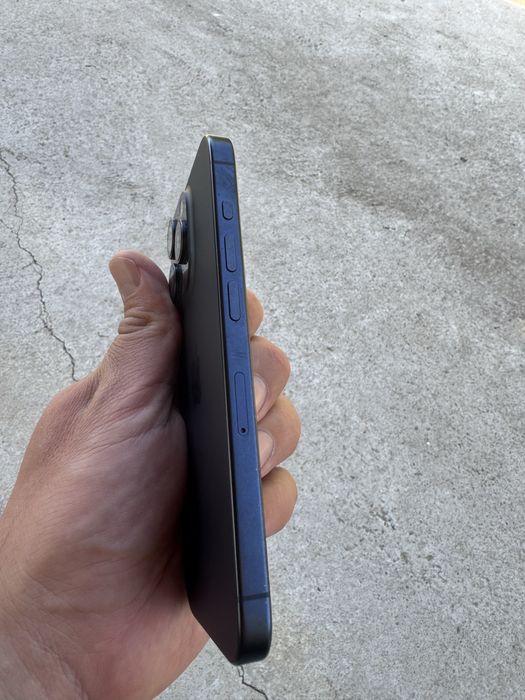 iPhone 15 Pro 128GB  89% батерия
