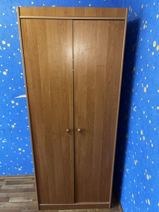 Отдам бесплатно мебель