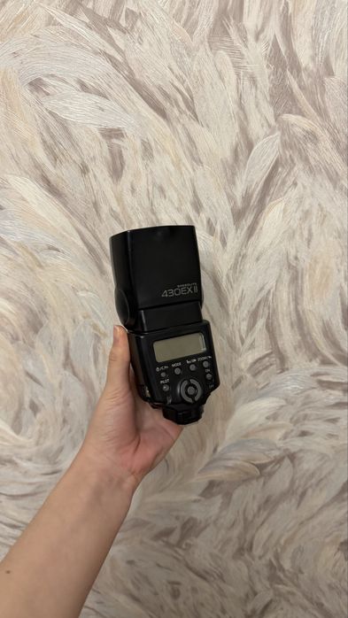 Вспышки canon nikon