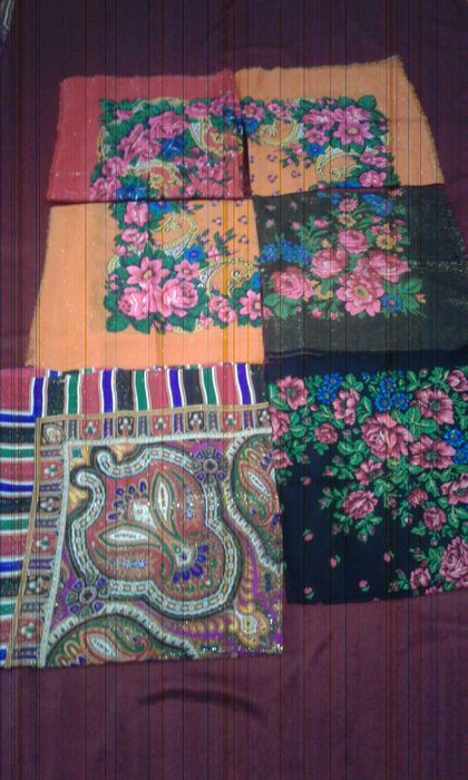 Разные качественные платки