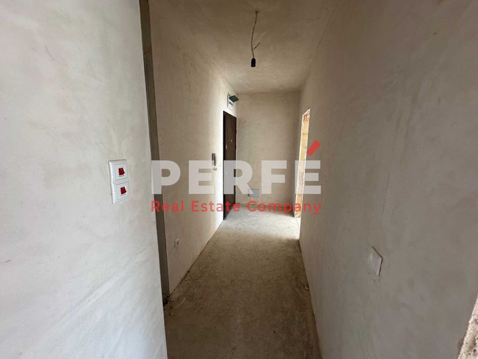 Продава се Двустаен апартамент в Бургас, Меден рудник - зона А - 65 кв.м за 1224 €/кв.м - Снимка #4