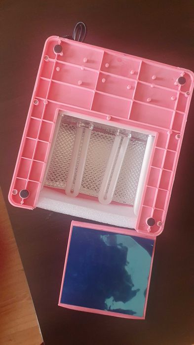 Лампа за изпичане на маникюр