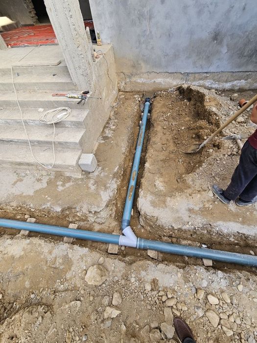 Santexnik Kanalizatsiya Vodapiravot qazish ishlari qilamiz