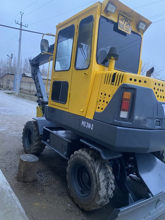 Ekskavator sotiladi mini 55