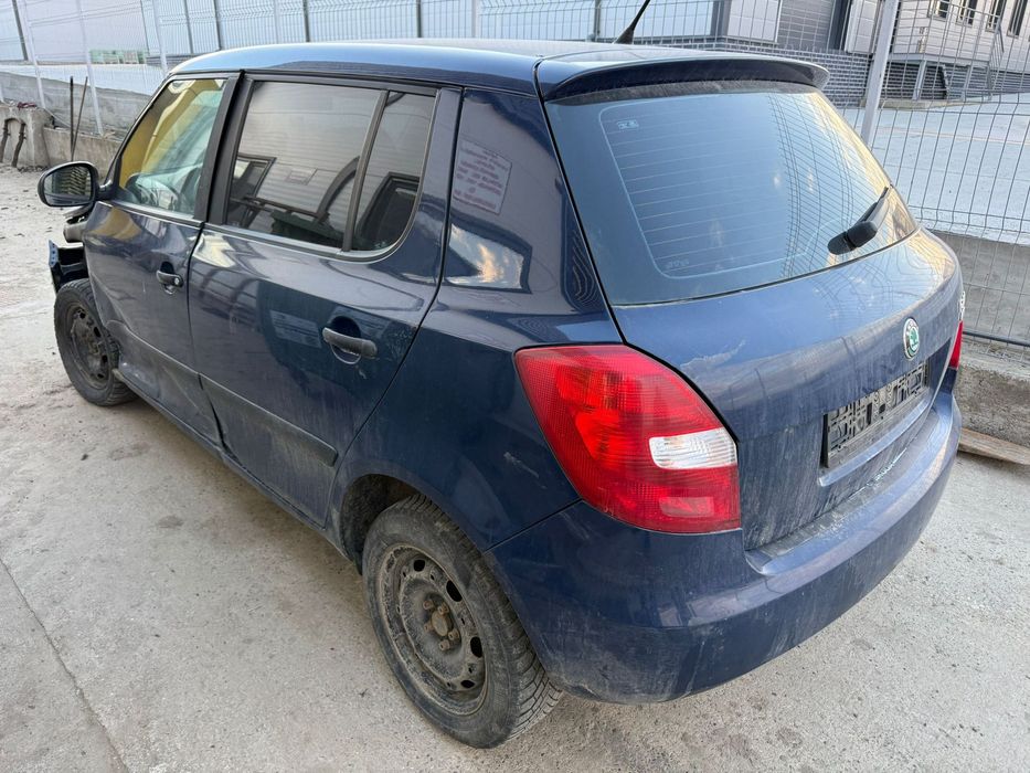 Dezmembrez / Dezmembrari / Piese / Accesorii Skoda fabia 2 fl hatchback 2011 1.6 CAYA volan stanga