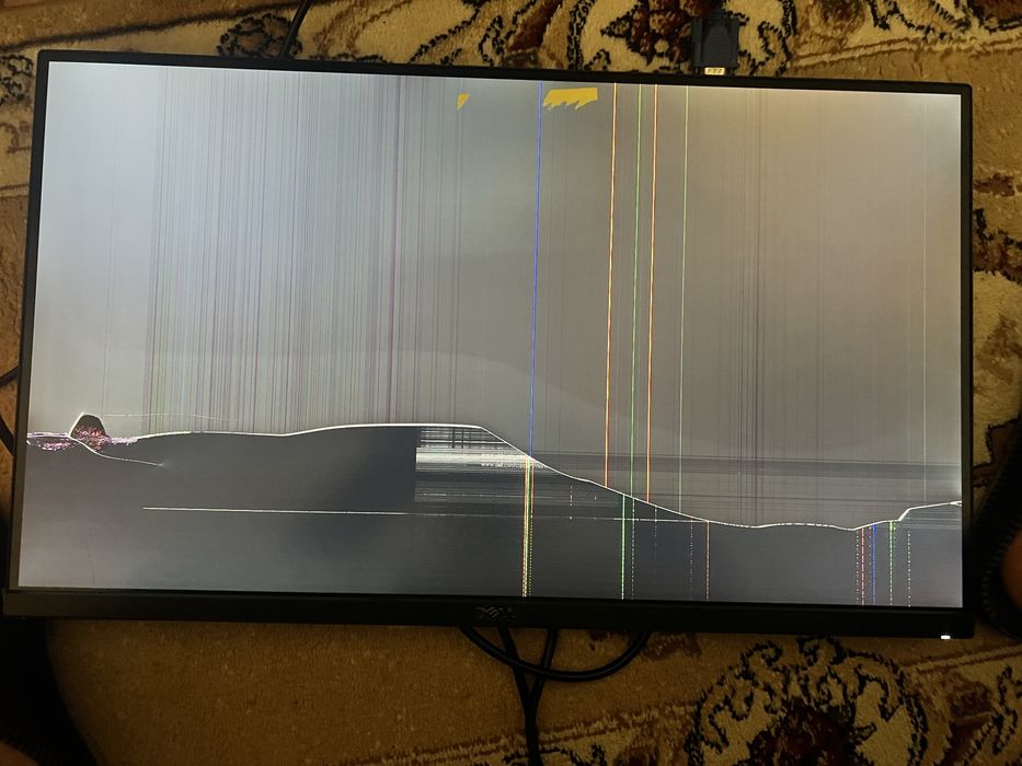 Monitor / minitoare defecte pe 27, 9 bucati hp si dell