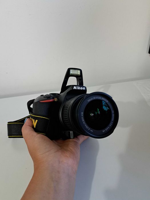 Aparat foto Nikon D3500