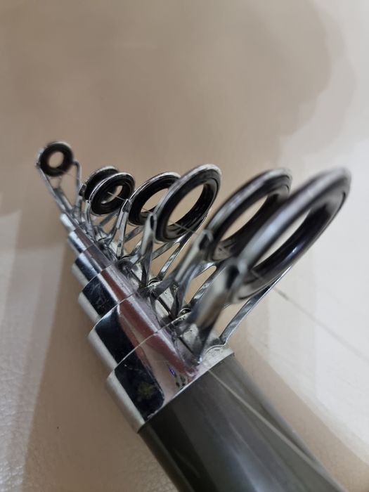 Două bețe pescuit carbon SILSTAR și LA CALANQUE