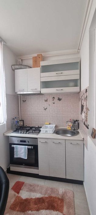 Studio cochet, mobilat complet, in Militari Residence, caut chiriaș simpatic pe termen lung