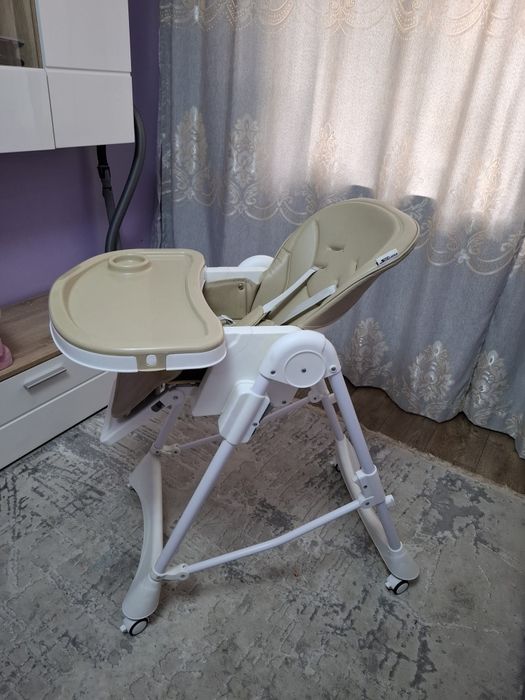 Продам стул для кормления