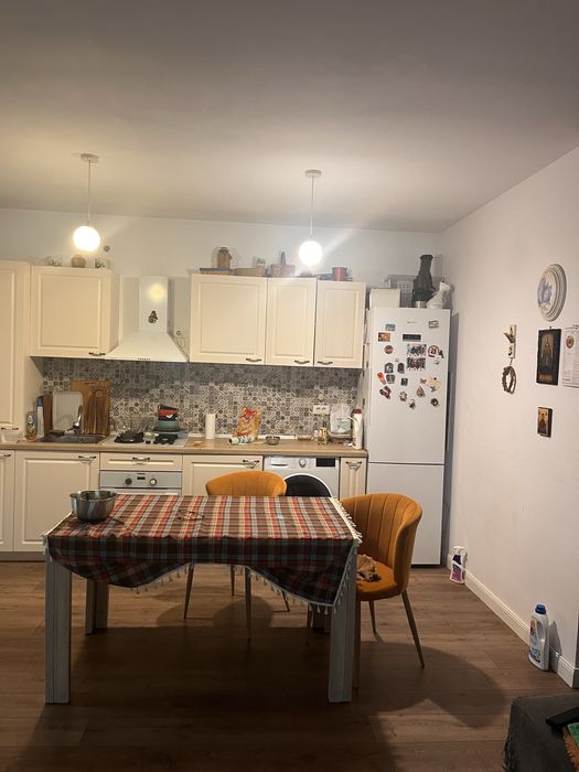 Casă 3 dormitoare, 115mp, teren 400 mp, panouri solare, Cumpăna – 190.000 €