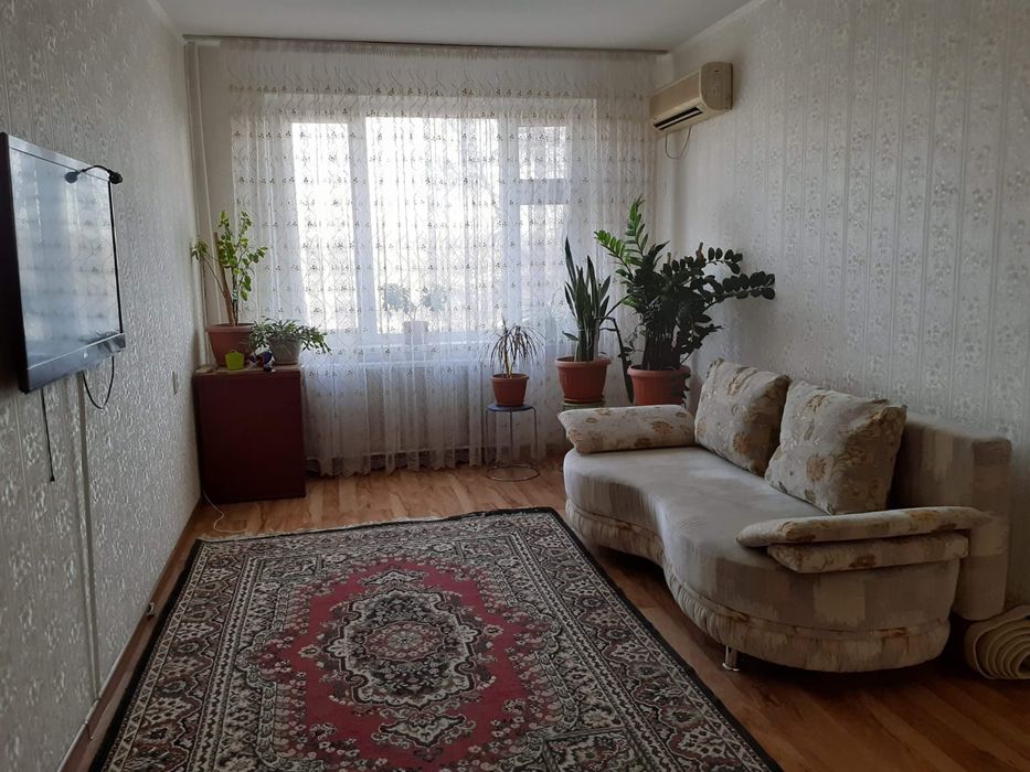 Сдам 2 ком. квартиру в 8 мкр.