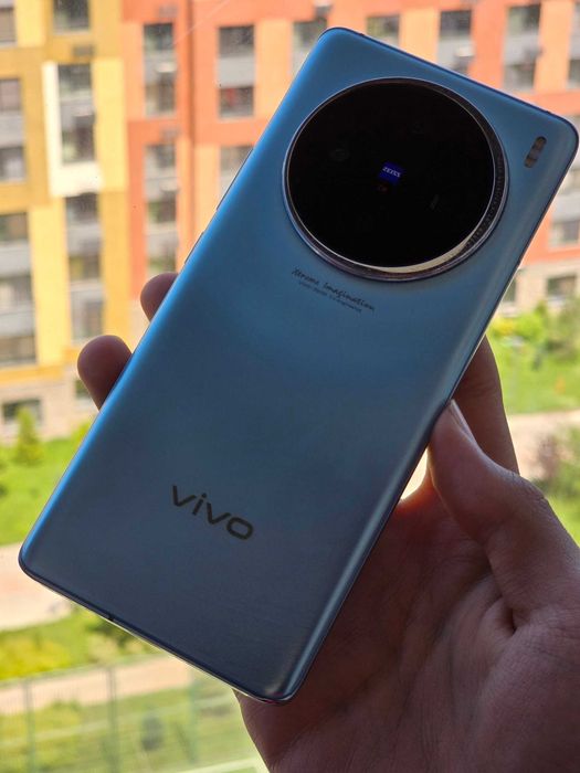 Флагман Vivo x100 16/512