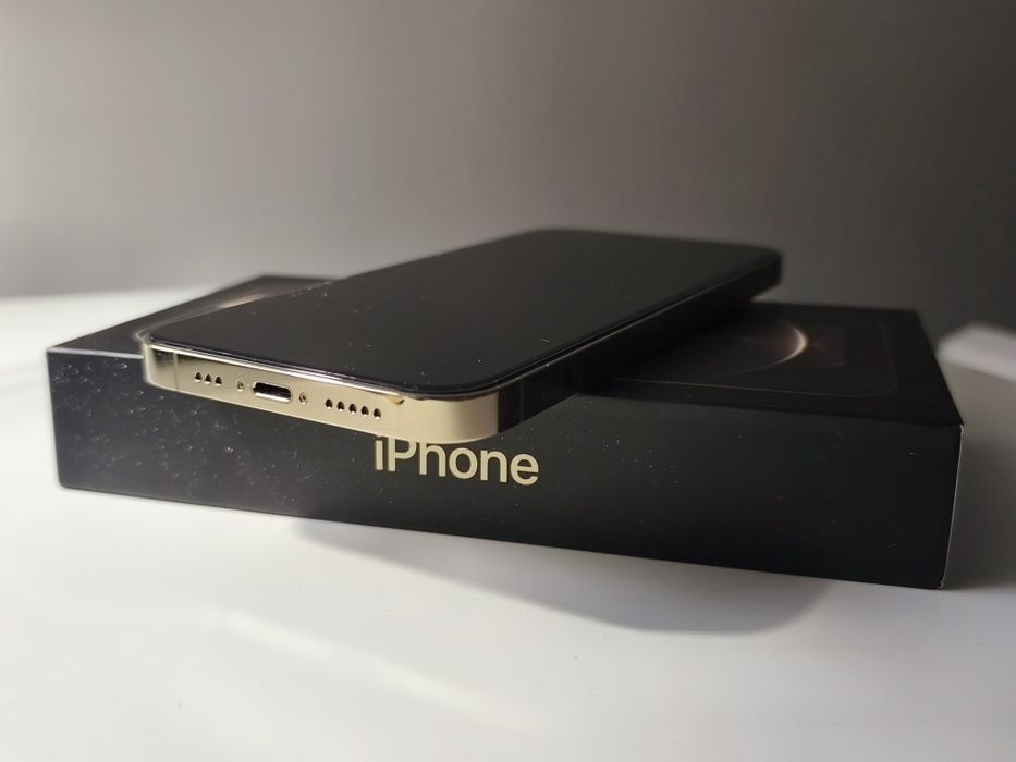 iPhone 12 pro 128gb gold