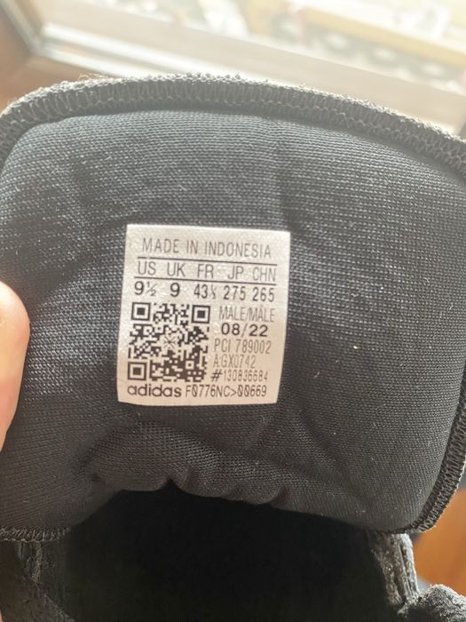 Adidasi Adidas barbati negru din piele