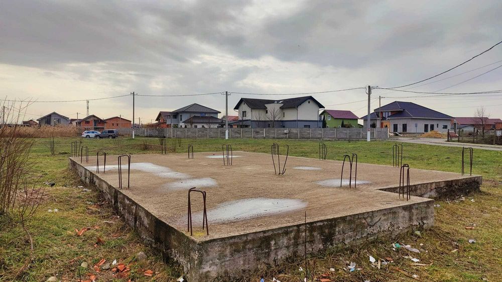 Teren Deta + fundație turnată + proiect | Gata de construit
