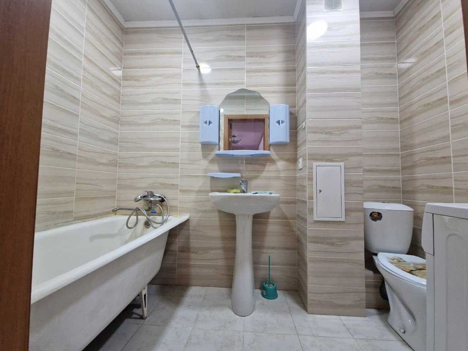 продам 2хкомн КЖБИ 2 эт