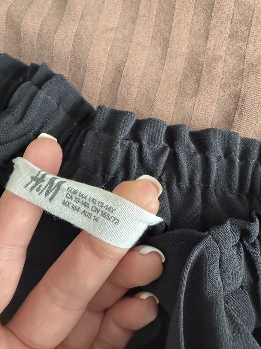 Черен панталон размер 164