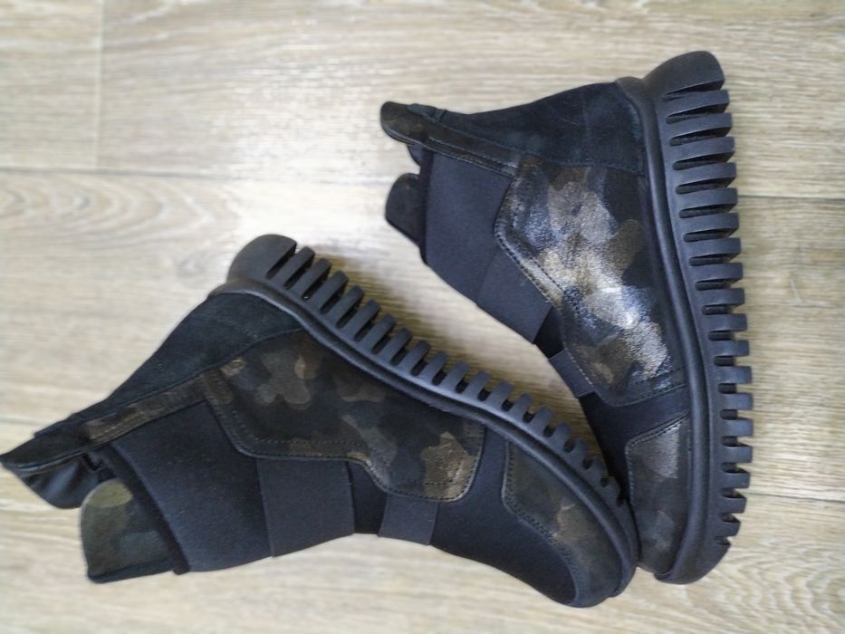 Кроссовки ELLE Турция 38 размер