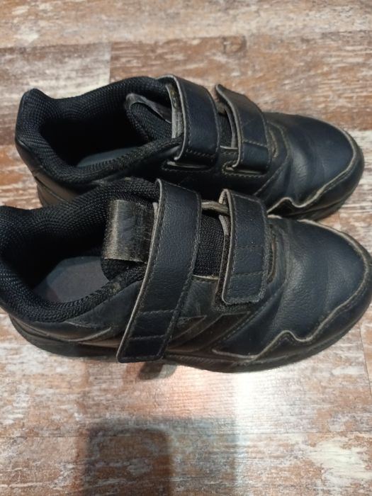 Маратонки адидас 30 номер