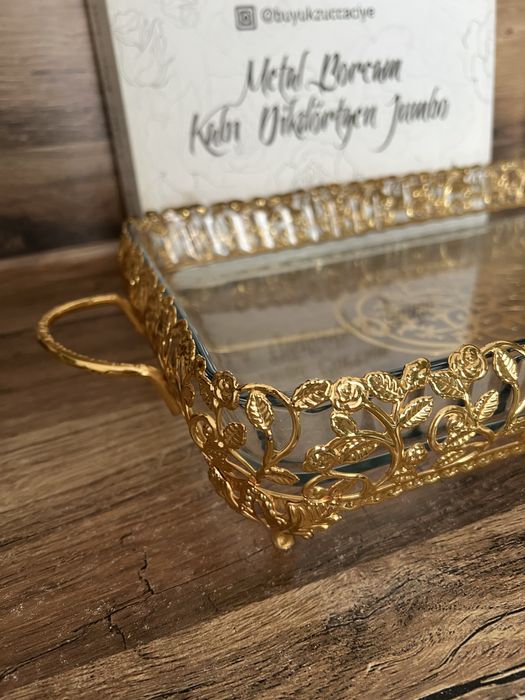 Продается новая посуда по 3400 тенге.