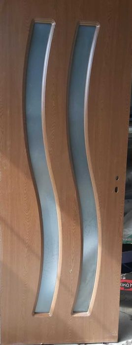 Нови врати с каси или само крила