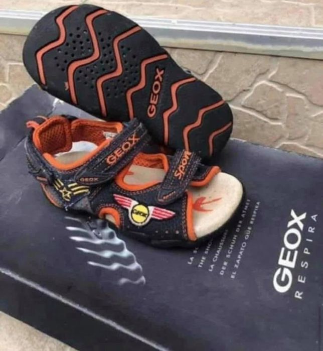 Dandale baiat GEOX-marimea 27,inter17cm,cu piele,nu CROCS,Salomon