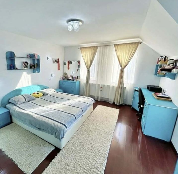 Vilă cu piscină, 4 dormitoare - Arad, Zimandcuz - 0% comision