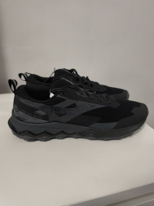 Adidași Mizuno Goretex/Noi