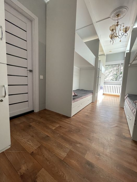 Хостел на Толеби от 2490тг/сутки проживание подселение переночевать