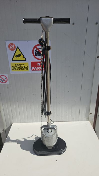 Masina lustruit podele / Frontieră Rzeszow Polonia 1961