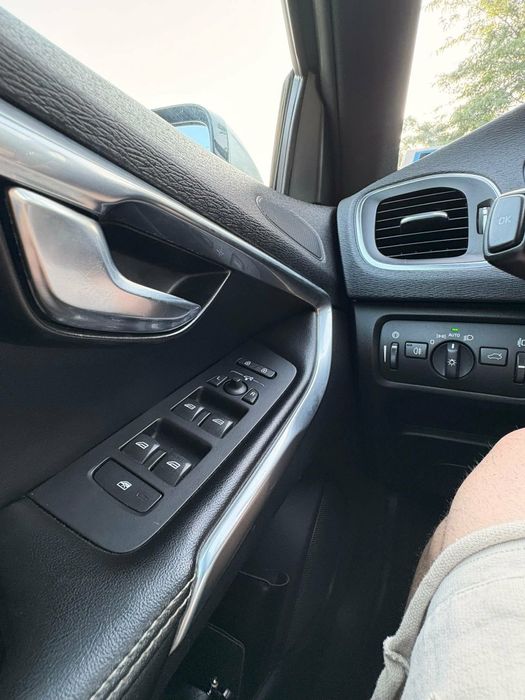Volvo V40 D2 R-Design 1.6 Diesel