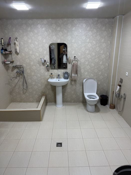 Izzada 8 sotixli uchastka mebellari bilan