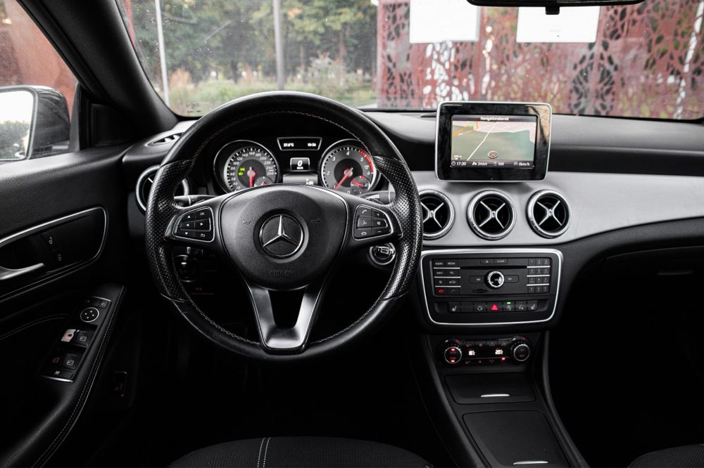 Mercedes Cla 200 paket Amg automat 2.2 Diesel Euro 6 188500 Km Posibilitate de achizite in Rate!