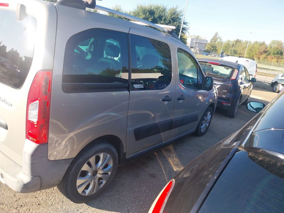 Ситроен Берлинго 1.6hdi- На Части!!!